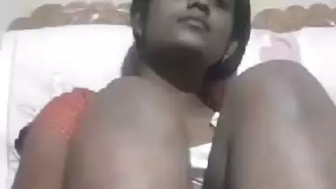 Indian Tamil girl showing boobs and pussy