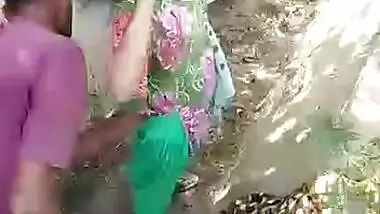 Desi Village girl fucking part 1