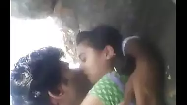 380px x 214px - Bhojpuri teen girl ka outdoor masala porn video indian sex video