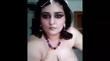 Perverteds desi big beautiful woman wife Indian porn episode trickled