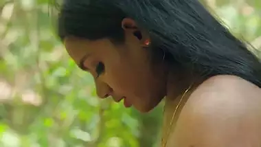 South Indian couple’s outdoor desi sex video