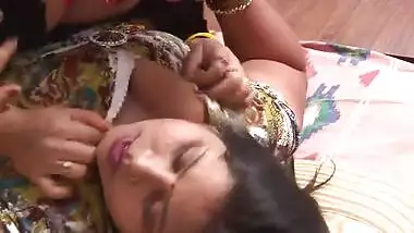 Indian aunties making out