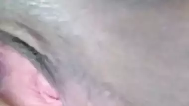Indian busty girl fingering pussy selfie video