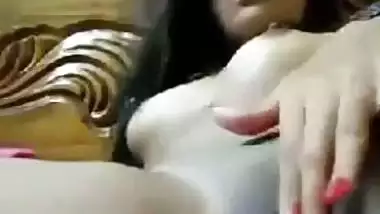 Pink pussy showing desi girl nude viral MMS
