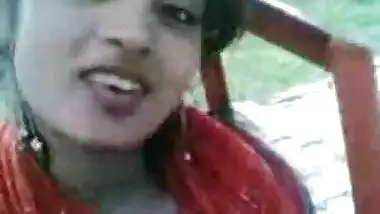 Sexy Bangla Wife Showing Boobs In Public