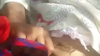 Desi village girl fucking with her lover outdoor