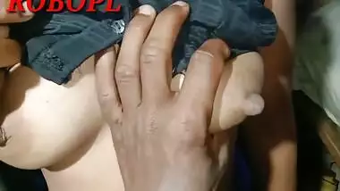Devar Bhabhi - Desi Chhoti Bhabhi Ki Saree Remove Finger Khare Khare Chudai Ghar Me Bulakar Robopl
