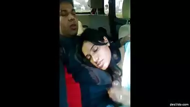 desi college girl blowjob in car