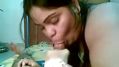 Breasty Indian wife sucks husbands 10-pounder on honeymoon night