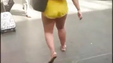Candid Thick Thighs Jiggly Butt Hot Indian Babe 