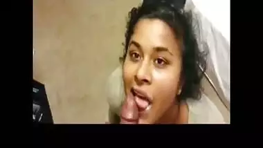 Nri college girl given hot blowjob session