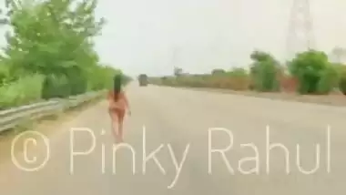 Pinky Naked dare on Indian Highways