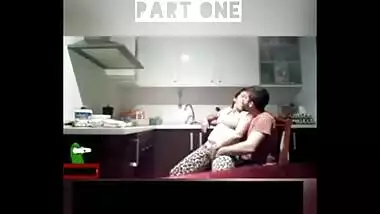 Home alone Goa bhabhi gets her pussy rubbed over clothes!