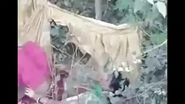 Bhopal desi prostitute fucked on roadside by truck driver