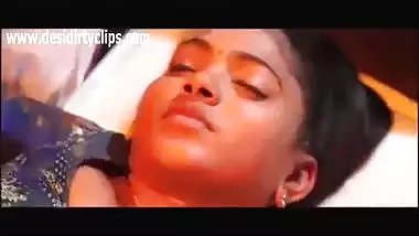 Mallu aunty hot smooch and bedroom scene in porn movies