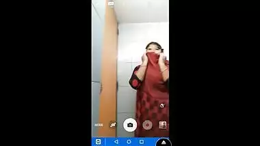 Bangladeshi Married Wife Nude Video Part 1