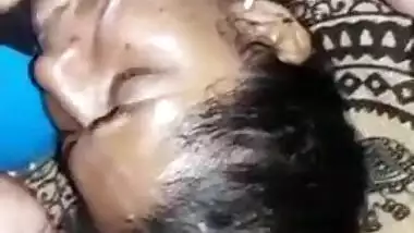 Indian aunty cum facial sex movie scene