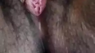 Village Desi girl showing her virgin pussy on cam