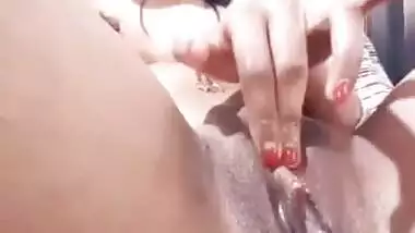 Super sexy girl wet pussy fingered
