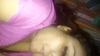 Dick hungry hot sexy Bhabhi blowjob to her husbandâ€™s bro MMS