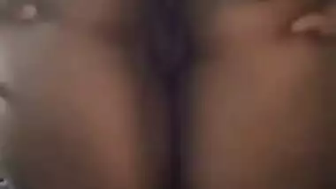 Big ass Desi girl nude show on selfie cam