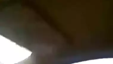 Indian girl fuck in car