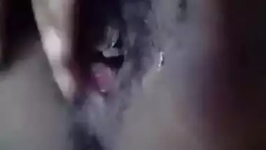 Sexy Desi chubby gal stripteasing nude MMS selfie video