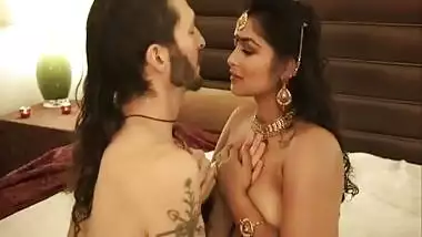 Indian Bhabhi And Horny Lily - Smiles Fucks By Her New Massage