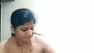 Naked sexy marathi aunty handjob to nephew