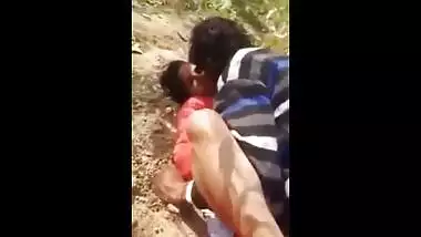 Desi porn mms bhabhi outdoor fucked by lover