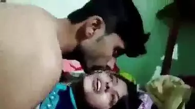Orissa girl nazrath jaan hot sex with cousin