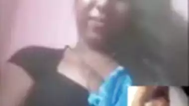 Desi Bhabhi on video call