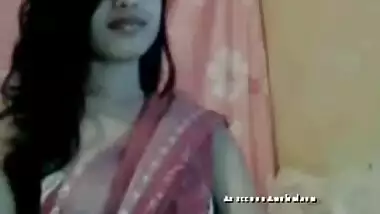 Hot big tit Indian playing on cam.