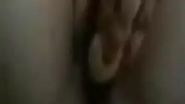 Punjabi Bhabhi Masturbating With Banana