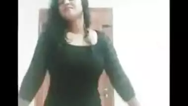 Beautiful Aunty 3 Video’s Collection Part 1