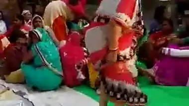 Punjabi Bhabhi Strip Dance Hot Boobs ASS Show