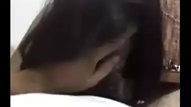 Indian Punjabi teenage girl gives blowjob to boyfriend