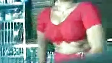 This brand new Indian mms clip of desi fat...