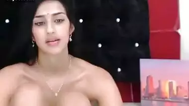 Indian Girl Ashmita Cam Show – Movies
