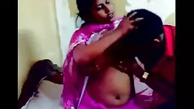 Bengali bhabhi’s hotel sex with her lover