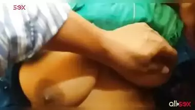 Big boobs chubby Indian aunty nude XXX video