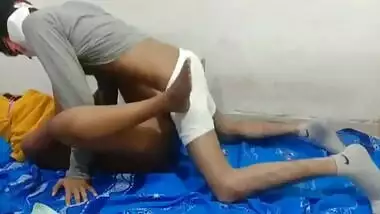 Enjoy admiring this Dehati girl nude fuck XXX video