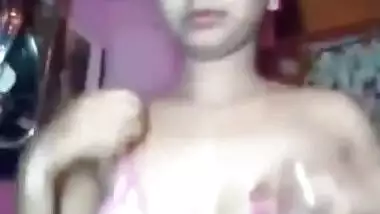 Sexy Hindi Girl Masturbating Drinking Pussy Juice