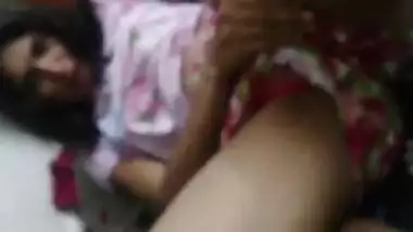 tamil girl showing ymmu boobs