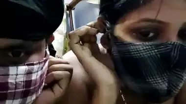 Hot desi couple sex recorded by himself leaked