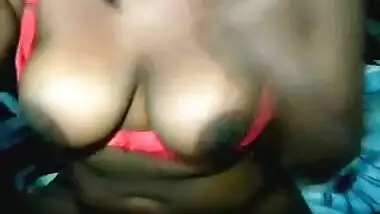 Huge boobs desi girl on cam.