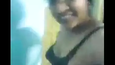 Desi girlfriend’s hot and sexy naked body