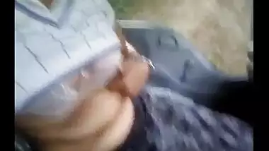 Cheating village aunty giving blowjob outdoor