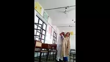 Muslim teen having a classroom sex with her tutor