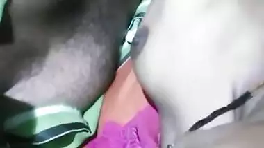 Newly married Desi couple live sex clip
